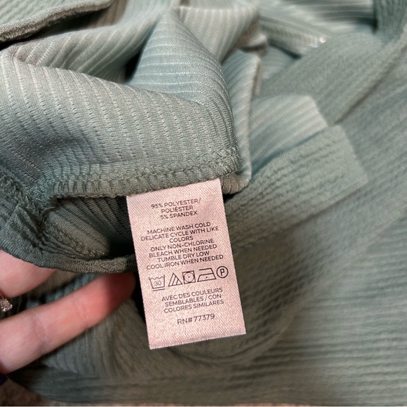 Ann Taylor Factory Textured Green V-Neck Blouse - Picture 11 of 12